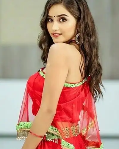 Lavanya Saxena